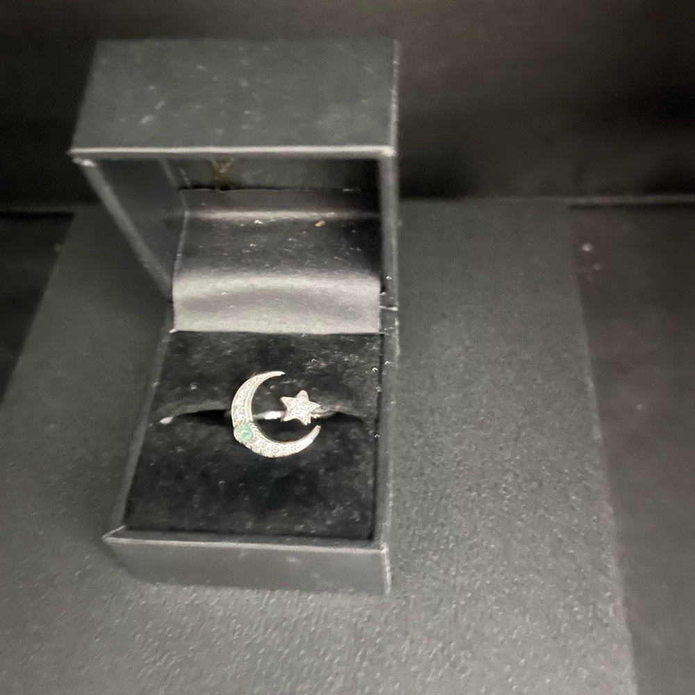 Silver Crescent Moon and Star Ring